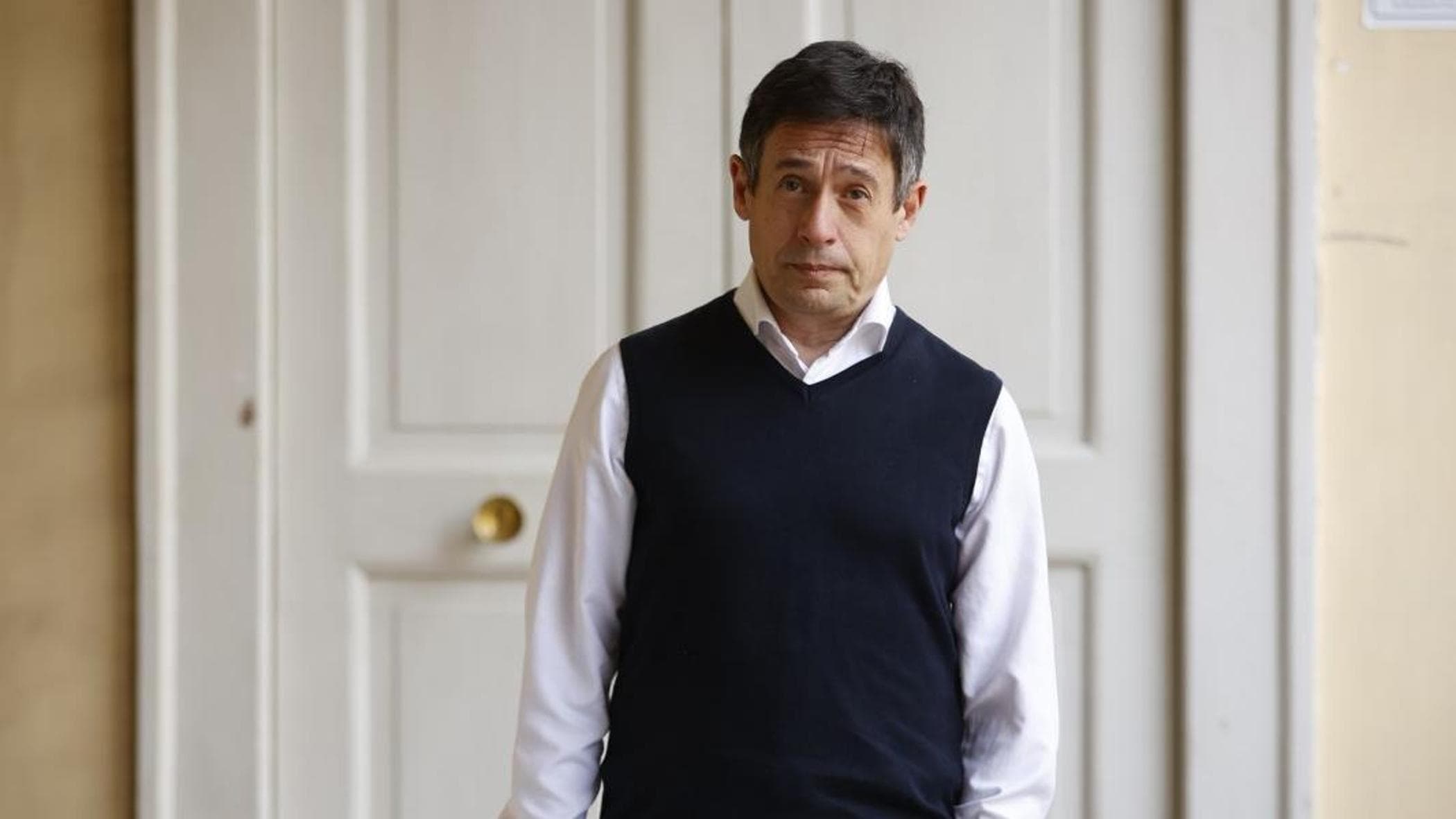 Teatro italiano sotto attacco: Maupassant svela l'ipocrisia